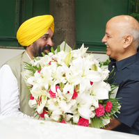 "Future of Punjab rests on your strong shoulders": Manish Sisodia extends birthday wishes to CM Mann