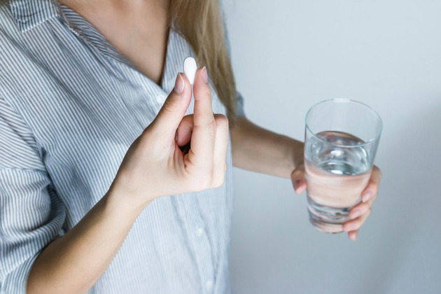 Weak oversight blamed for child deaths from tainted medicines