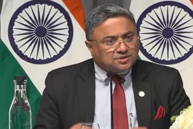 Swedish CEOs appreciated "transformation" in India; PM Modi, Swedish PM exchanged Tagore-themed gifts: MEA