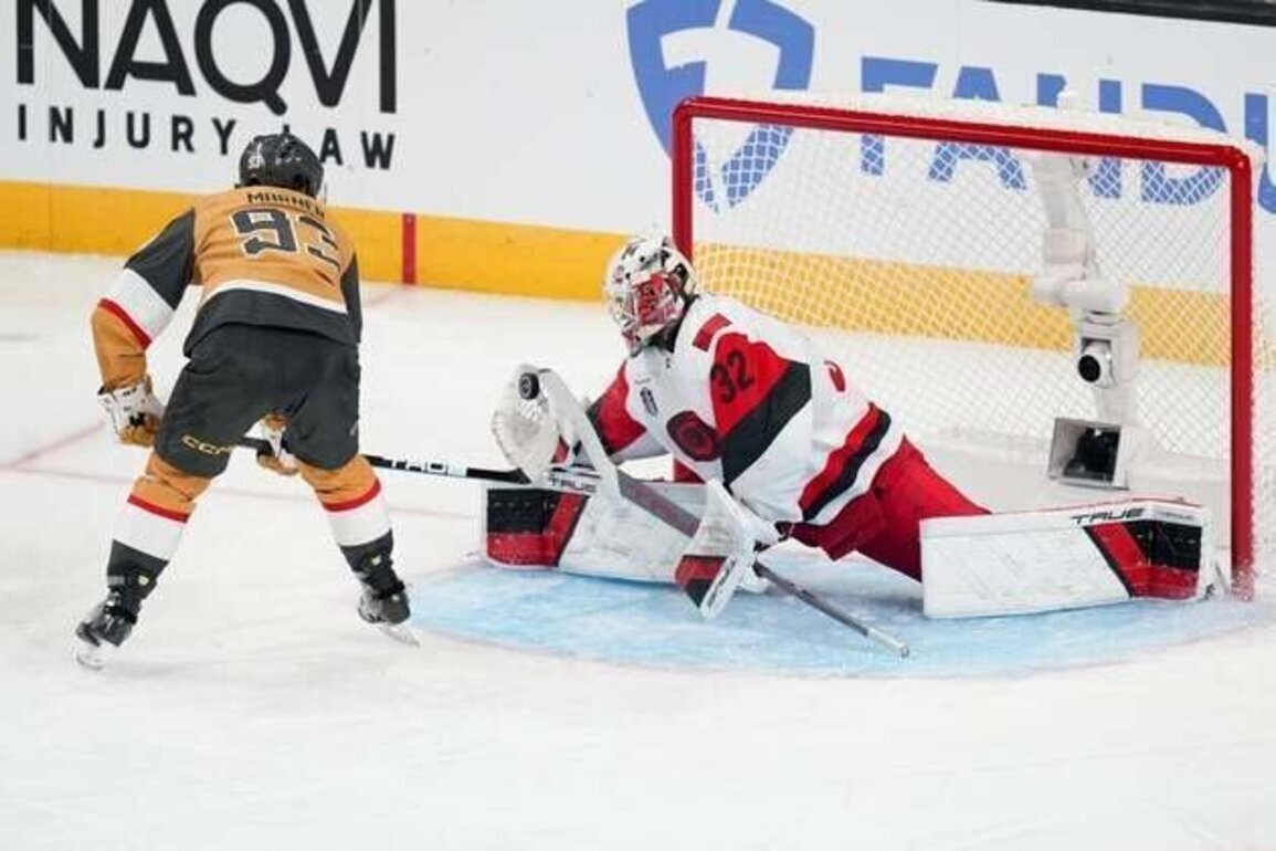Canes keep goalie decision close to vest ahead of Game 4 at Vegas