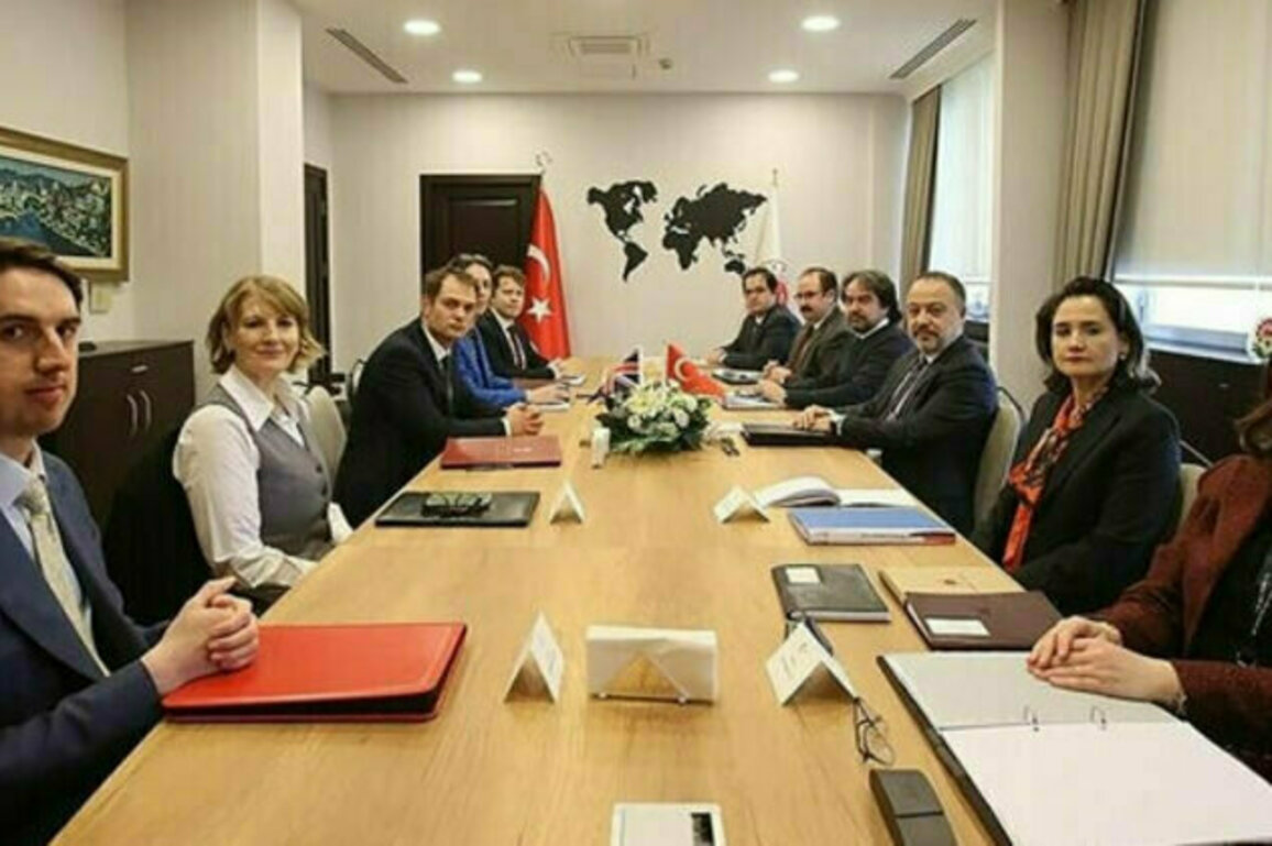 Turkey calls for lifting all sanctions imposed on Syria