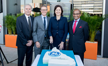 (l-r) Springfield Land Corporation (SLC)'s B.Sharpless; GE's G.Culbert; Premier A.Palaszczuk and SLC M.Sinnathamby.