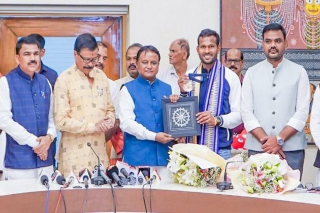 Odisha CM felicitates Amit Rohidas for Olympic bronze, announces continued hockey support
