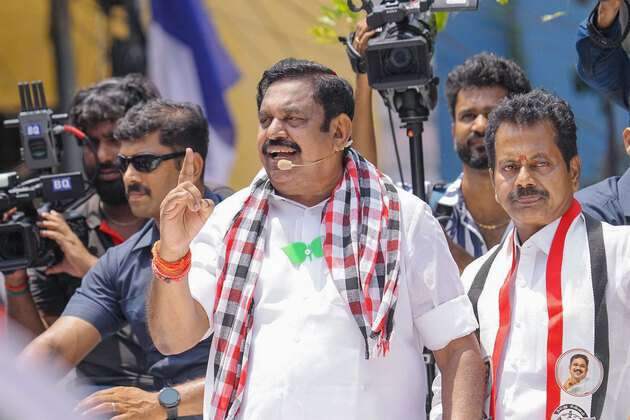 "39 MPs but not a single one has spoken, they're rubbing gasoline in Parliament": EPS slams Stalin govt over Women's Reservation Bill