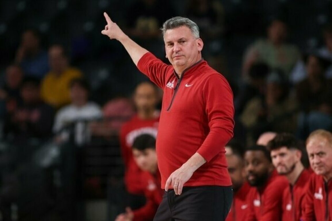 Maxime Raynaud's 26 points help Stanford top SMU