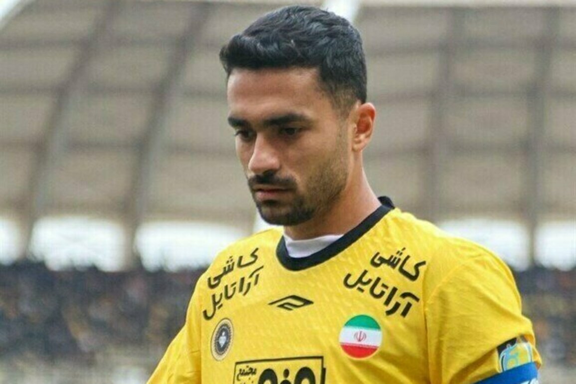 Sepahan Midfielder Karimi Sidelined for Six Months