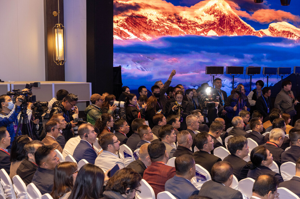 Global forum highlights Xizang's transformation, future development