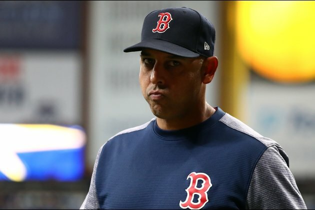 Reds Sox bring back Cora as manager