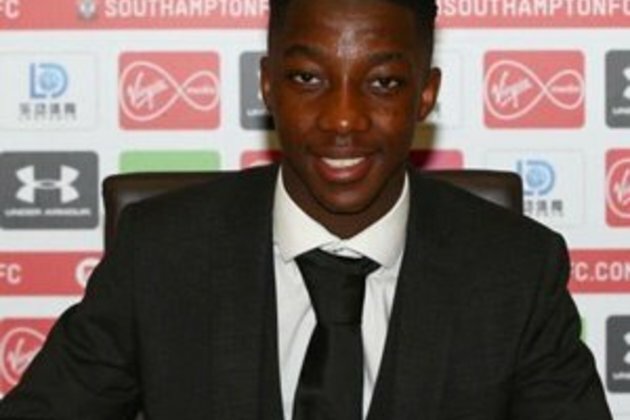SA teen signs 2-year contract with Southampton