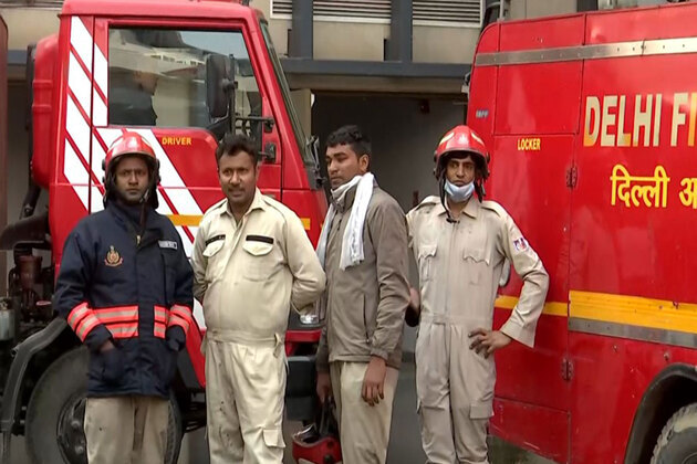 Delhi: Fire breaks out at Pacific Mall in Sarita Vihar; no loss of life