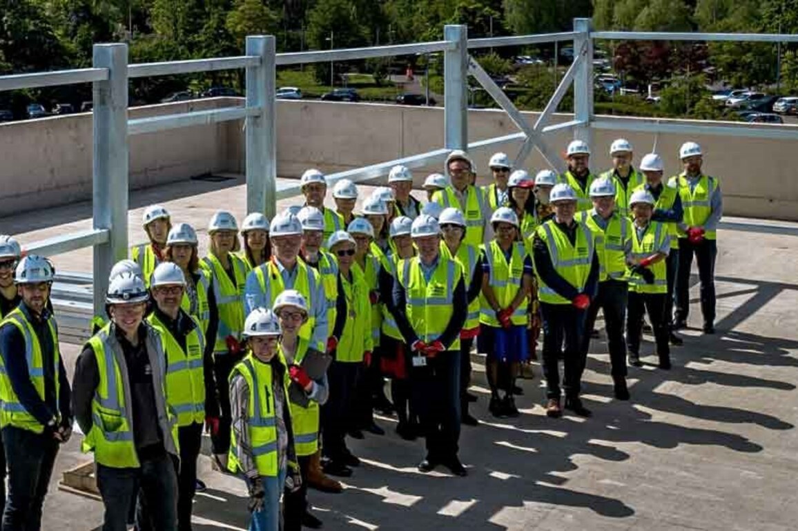 Topping Out Ceremony Marks Milestone At New Oak Wards Healthcare Facility