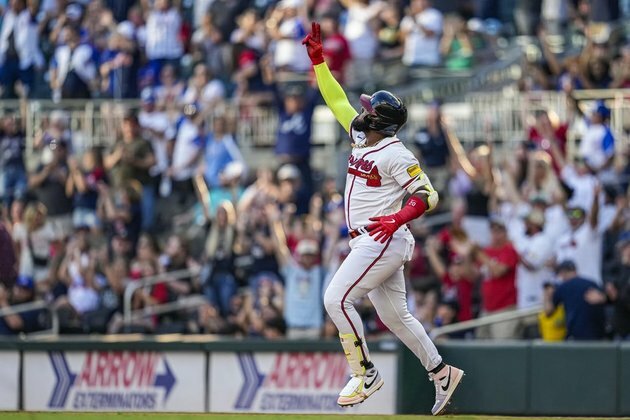 Braves open postseason as World Series favorites