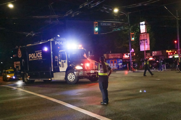 PhotoFlash | 9 people killed in Vancouver street festival as car driven into crowd