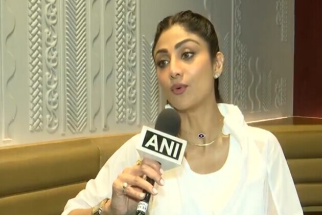 "I couldn't turn my neck": Shilpa Shetty shares how yoga helped her overcome Spondylosis