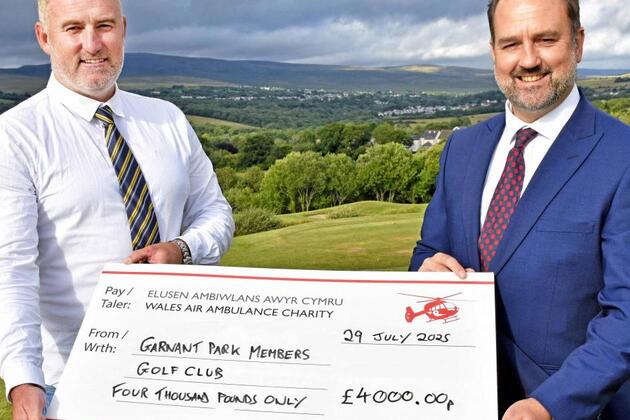 Garnant Park Golf Club raises 4,000 for Wales Air Ambulance