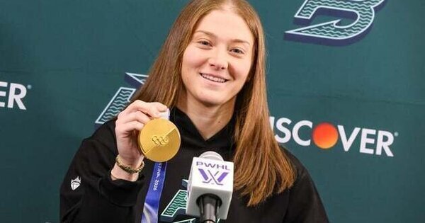 Boston Fleet win five top honors at PWHL awards event