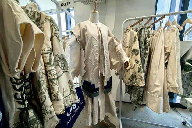 African fashion brands debut at Shanghai Fashion Week, eyeing Chinese market