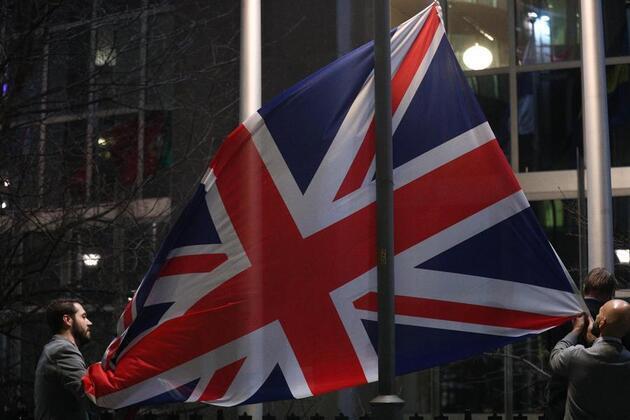Economic Watch: 10 years on, Brexit's economic costs continue to mount