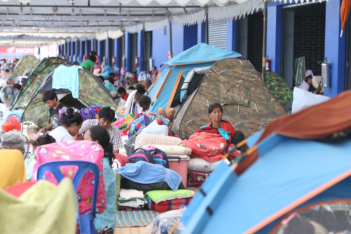 THAILAND-BURIRAM-BORDER-CONFLICT-EVACUEES