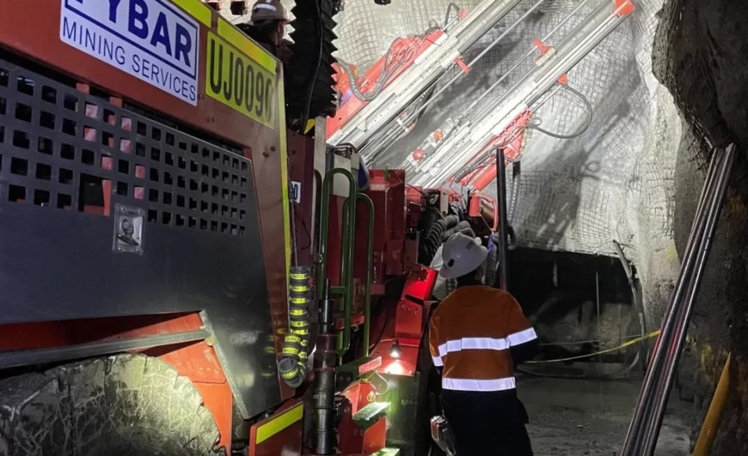 The PYBAR contract with Larvotto Resources at the Hillgrove Antimony-Gold Project in New South Wales includes 20km of underground development over four years