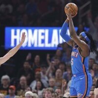 Lakers fall to Thunder as Luka Doncic leaves with hamstring injury