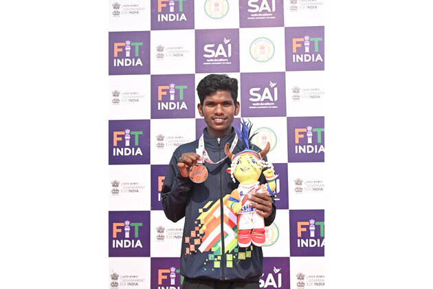 Suraj Mashi bagged men's 5000m silver medal with borrowed spikes in Khelo India Tribal Games