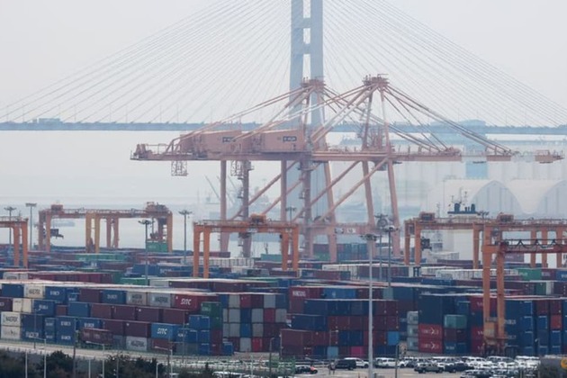 South Korea exports hit record high in 2025
