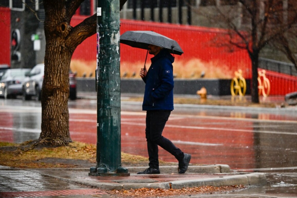 Colorado weather- Wet week of rainstorms, snow showers ahead