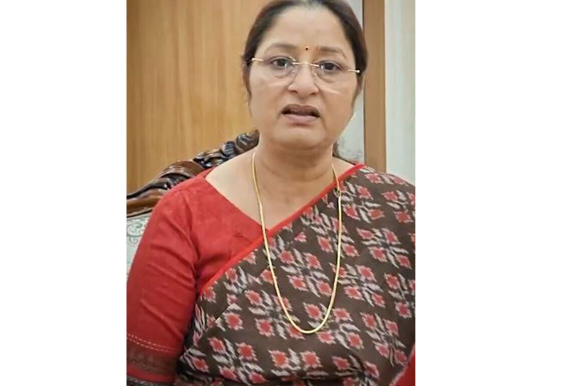 Union Minister of Women and Child Development congratulates Team India for lifting 2025 Women's WC Trophy