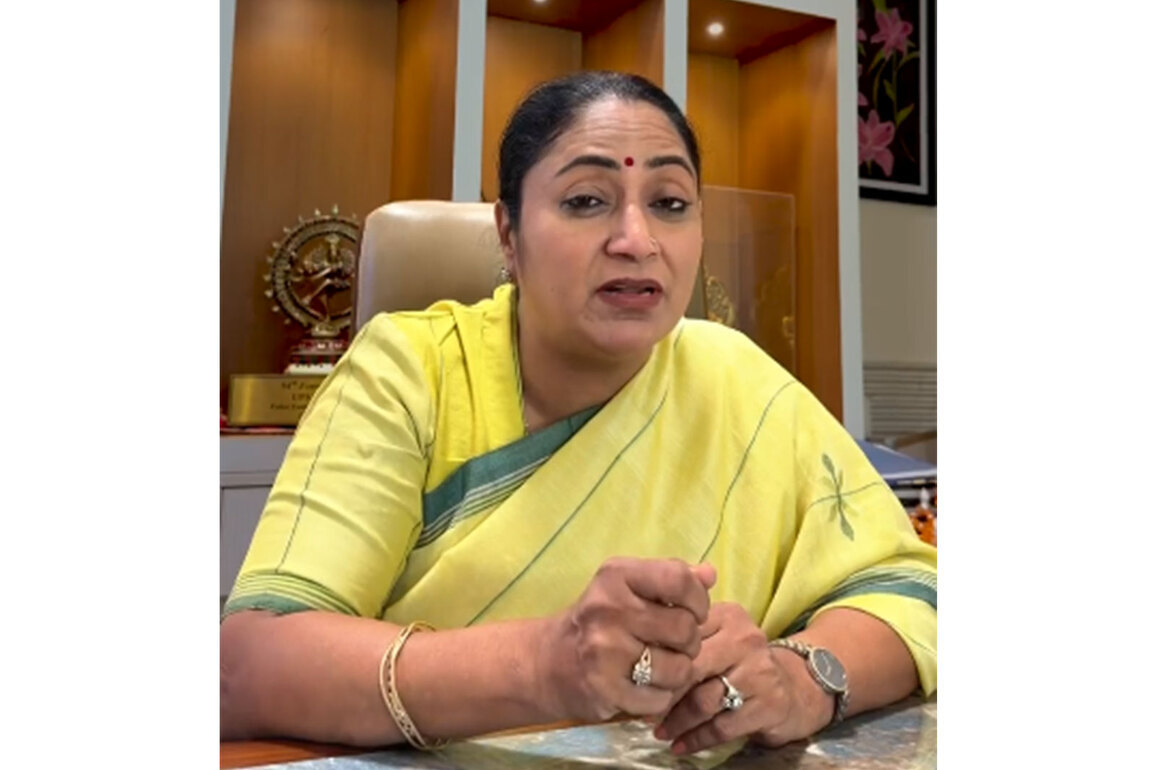 1 PM to 4 PM mandatory rest: Delhi CM Rekha Gupta reinforces "Heat Wave Action Plan 2026"