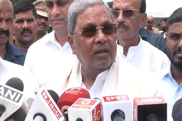 "We'll talk about it tomorrow:" Siddaramaiah maintains stoic silence amongst leadership change reports