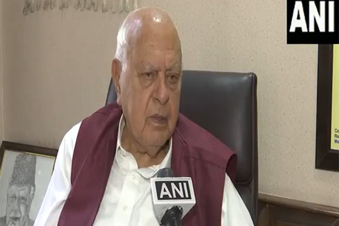 "When are they going to return statehood?" Farooq Abdullah asks Centre over its promises