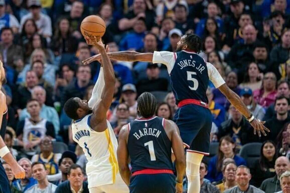 Warriors hold Clippers to their lowest point total in 4 years