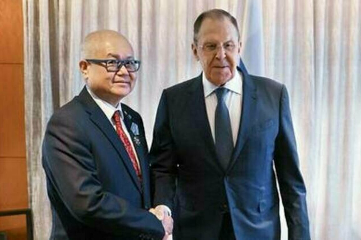 Education is the 'soft diplomacy' for fostering ties - honorary diplomat (VIDEO)