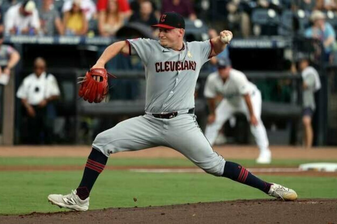 Guardians' Parker Messick takes down Rays once again