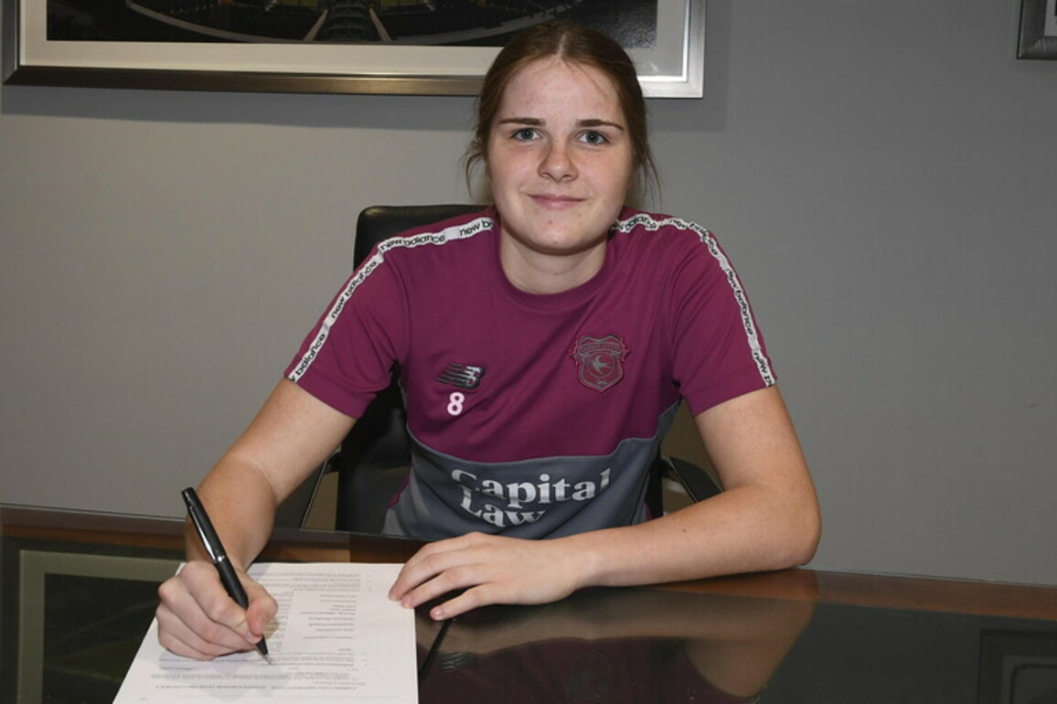 City Women - Bluebirds sign contract extensions - Cardiff