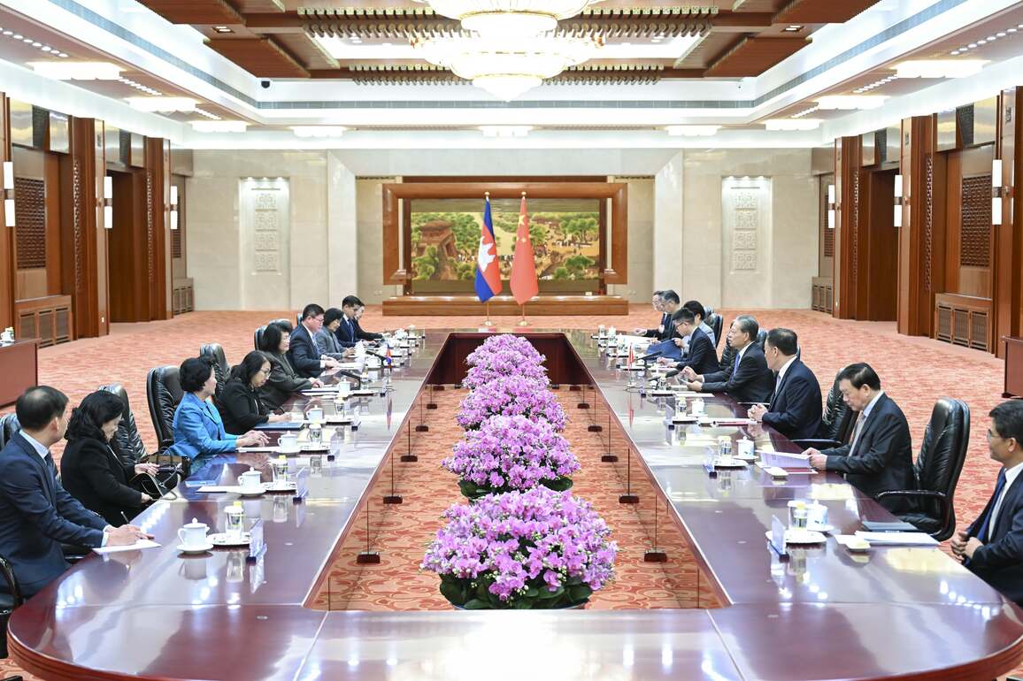 CHINA-BEIJING-ZHAO LEJI-CAMBODIA-NATIONAL ASSEMBLY PRESIDENT-MEETING (CN)