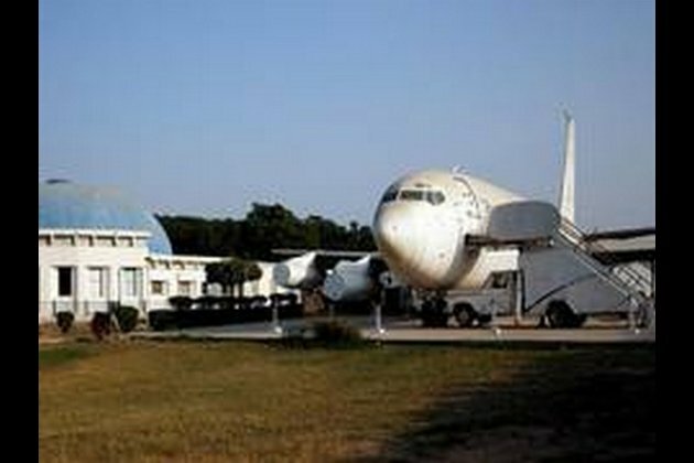Pakistan extends suspension of all flight operations till April 21