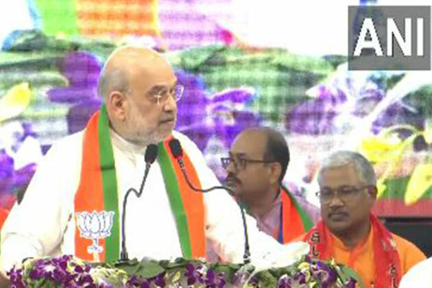 "Hundreds of BJP workers killed after Mamata Banerjee became CM": Amit Shah says his party will form 2026 Govt in Bengal