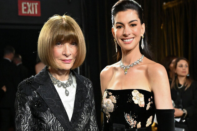 Oscars 2026: Anna Wintour, Anne Hathaway recreate 'Devil Wears Prada' meta joke onstage