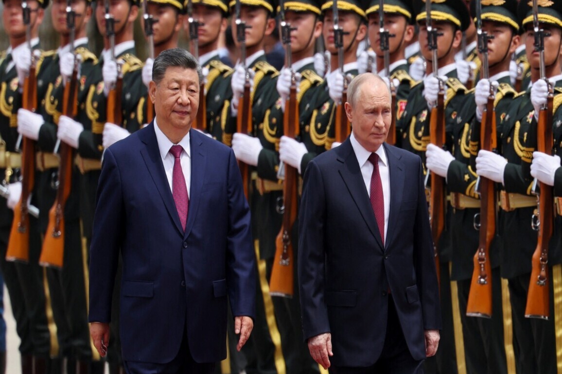 Beijing: Chinese President Xi Jinping welcomes Russian President Putin