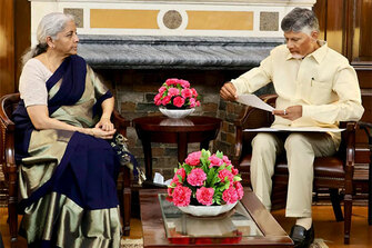 Chandrababu Naidu seeks Centre's support for Rs 80,112 cr Polavaram-Banakacherla link project to tackle drought in Andhra