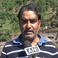 "It will bring development..." PMGSY engineer assures easy travel in Rajouri