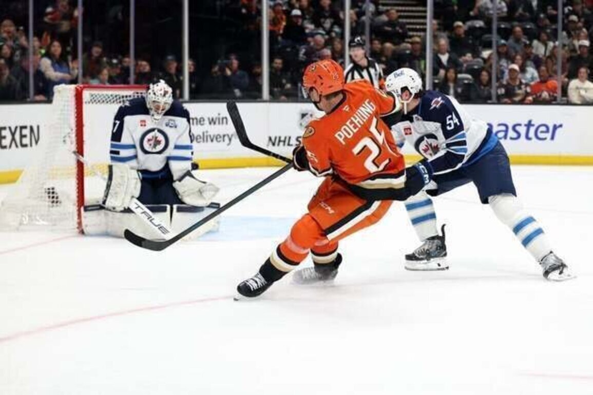 NHL roundup: Ducks top Jets on Chris Kreider's OT goal