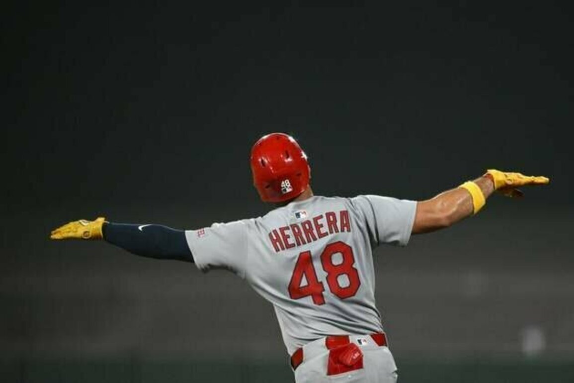 Brendan Donovan hits 4 doubles as Cardinals eliminate Giants