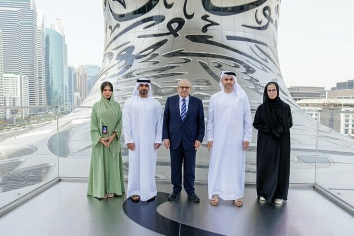 Lebanon's Prime Minister visits Museum of the Future