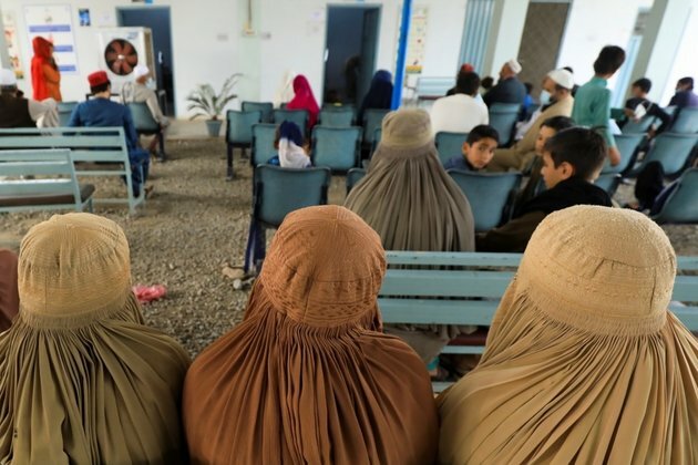Pakistan&#039;s Plan to Expel Illegal Afghan Migrants Alarms UN
