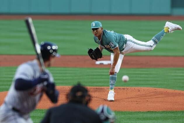 Red Sox halt Tigers' win streak on walk-off hit in 10th