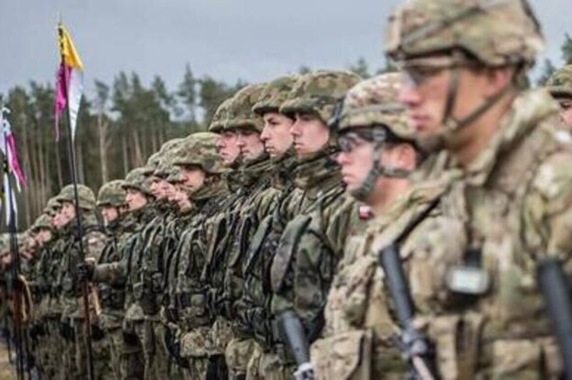 US warns key Ukraine backers of delays in weapons deliveries - FT