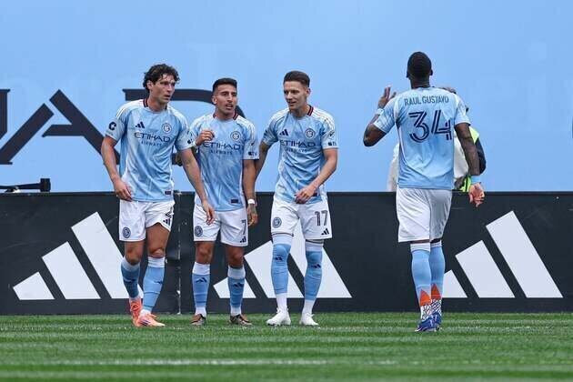 Hannes Wolf's hat trick powers NYCFC over Crew